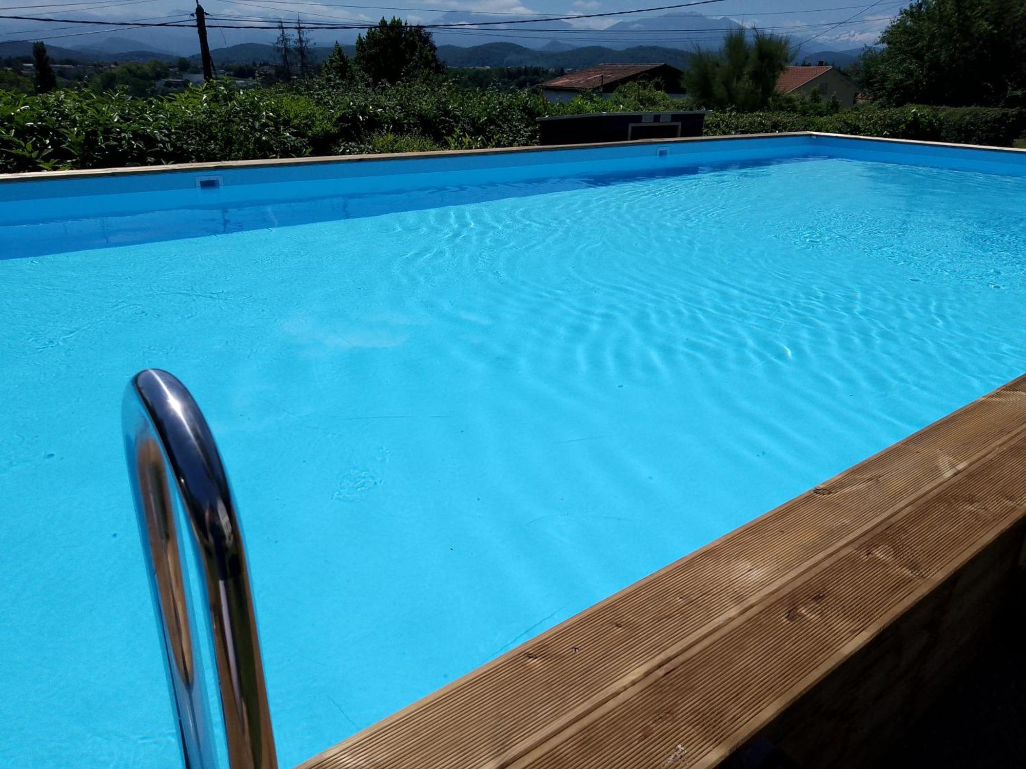 Pyrenees Vue Gite - Vues Fantastique, Parking Gratuit Sur Place & Piscine Saint Gaudens Exterior photo